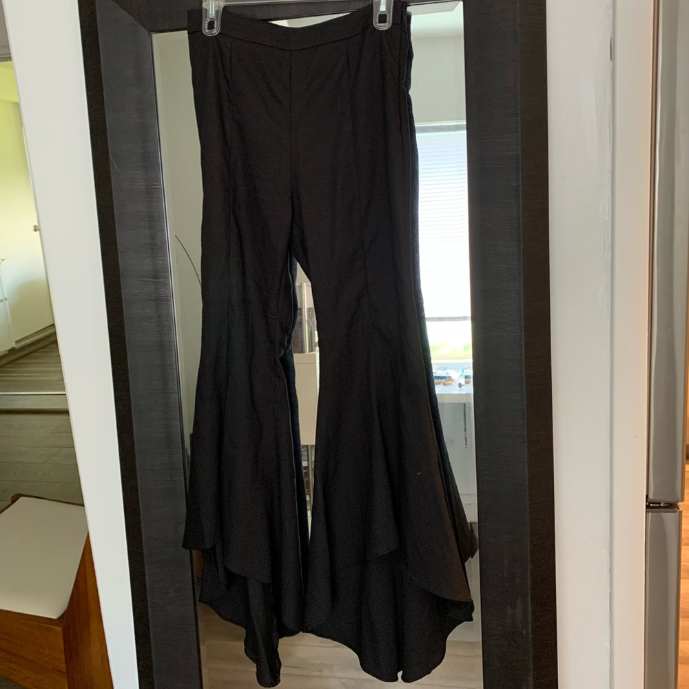 Bell bottom black flare pants.